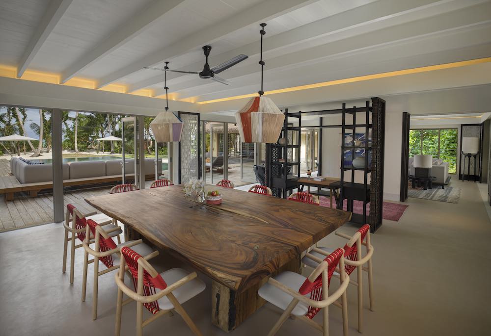 Three Bedroom Royal Beachfront Residence at InterContinental Maldives Maamunagau Resort by IHG, view 3